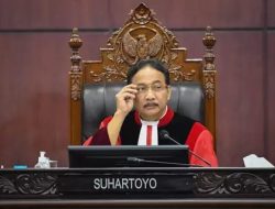Mahkamah Konstitusi Tolak Permohonan Anies dan Muhaimin