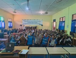 SOSIALISASI KETENAGALISTRIKAN DAN APLIKASI PENGGUNAAN PLN MOBILE
