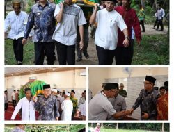 Pj. Bupati Sholat Jumat di Desa Pelajau