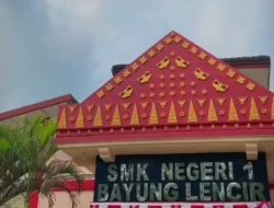 Diduga Oknum Kepsek SMKN 1 Bayung Lencir Korupsi Dana Bos, Dua Oknum Guru Lakukan Pungli Sejumlah Uang Rp.15.000 Untuk Fotocopy Buku Mapel Perbab