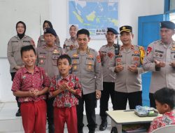 Polda Sumsel Gelar Program Makan Siang Bergizi Pelajar Tindak Lanjut Asta Cita Presiden RI