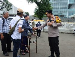 Polsek Gambir Lakukan Pengamanan pada Aksi Damai Paguyuban Indah Parahyangan di Silang Monas Tenggara Kondusif