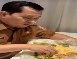 Bupati Askolani: Kesederhanaan yang Menginspirasi di Meja Berbuka