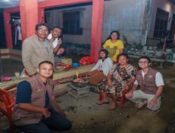 SETELAH BEKASI, BAKRIE UNTUK NEGERI LANJUT SALURKAN BANTUAN KE KORBAN BANJIR DI PARAPAT SUMATRA UTARA SERTA KARYAWAN INTERNAL BAKRIE GROUP