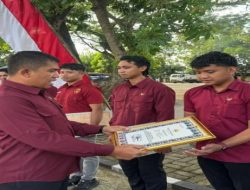 Kapolda Gorontalo beri penghargaan kepada anggota yang berprestasi