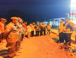 Babinsa Bersinergi Dengan Warga Laksanakan Patroli Siskamling