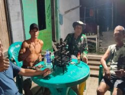 Babinsa Desa Gajah Mati Laksanakan Patroli Siskamling Bersama Warga