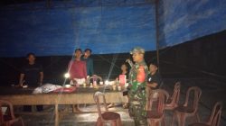 Tingkatkan Keamanan, Babinsa Koramil 402-05/Muara Kuang Gelar Patroli Siskamling