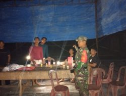 Tingkatkan Keamanan, Babinsa Koramil 402-05/Muara Kuang Gelar Patroli Siskamling