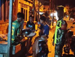 Cegah Dan Tekan Tindak Kejahatan, Banbinsa Serda Suherman Patroli Siskambling