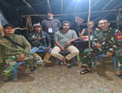 Babinsa Koramil 402-11/Tl Selapan Sambangi Warga, Ajak Aktifkan Siskamling dan Jaga Kamtibmas