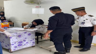 Wujudkan Komitmen Bersih Narkoba, Pegawai Lapas Tanjung Raja Jalani Tes Urine