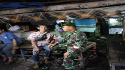 Pastikan Wilayah Binaan Aman Babinsa Koramil 402-04/Tg Raja Melaksanakan Patroli Malam