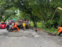 SAT Lantas Polres OKI Dampingi Ditlantas POLDA Sumsel Laksanakan Survey Jalan Nasional Di Kayuagung