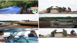 Material Jembatan Gantung Berhasil Didistribusikan ke Desa Kuala Dua Belas Menggunakan Ponton