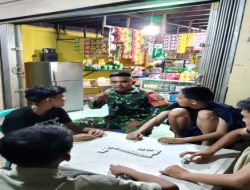 Tingkatkan Keamanan Wilayah di Bulan Ramadhan, Babinsa Patroli Siskamling Pedamaran V