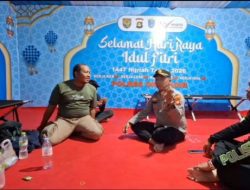 Pemudik Motor Asal Jambi Tujuan Lampung Singgah di Pos Pam Lempuing, Polres OKI Berikan Pelayanan dan Himbauan Keselamatan