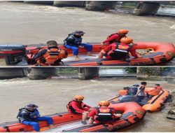 Gerak Cepat Polres OKI Bersama Basarnas Provinsi dan BPBD OKI Tangani Laka Air di Pedamaran