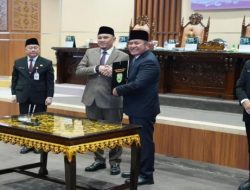 Rapat Paripurna DPRD Provinsi Sumatera Selatan Ke XXXIII Penyampaian Pengantar LKPJ Gubernur
