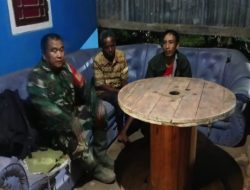 Patroli Babinsa Jadi Perekat Komsos, Babinsa 402-10/Kayuagung Laksanakan Patroli Malam