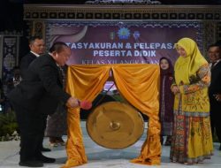 Wakil Wali Kota Pagar Alam Hj. Bertha menghadiri Tasyakuran dan Pelepasan peserta didik kelas XII Angkatan 44 SMA Muhammadiyah