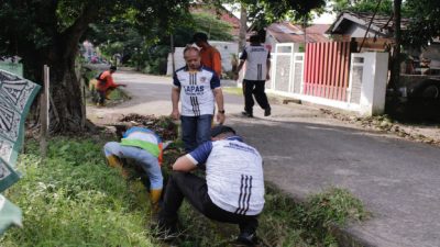 Lapas Tanjung Raja Gelar Aksi Bersih Lingkungan Satker dalam Rangka Hari Bakti Pemasyarakatan ke-62