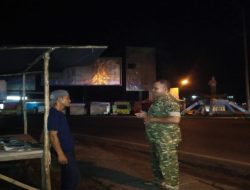 Masyarakat Tanjung Raja Dan Babinsa Kompak Patroli Siskamling