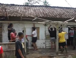 Ucap Terima Kasih Buhari Kepada Dandim 0402/OKI Rumahnya Direnovasi Satgas TMMD