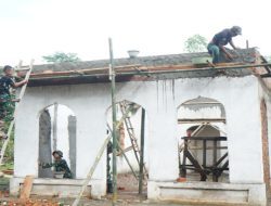 Langkah Nyata TMMD Terus Berlanjut Sulap Musholla Reyot Jadi Layak Di Desa Pematang Sukatani