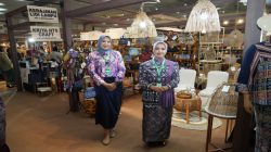 PERSIT BISA 2 BERLANGSUNG SEMARAK, KETUA PERSIT PD II/SRIWIJAYA ANGKAT WASTRA KAWAI KANDUK OKU SELATAN