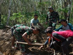 Selain Bangun Jalan, Satgas TMMD Kodim 0402/OKI Juga Lestarikan Lingkungan