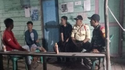 Babinsa Pemulutan Gencarkan Patroli Siskamling Bareng Karang Taruna, Situasi Desa Aman Terkendali