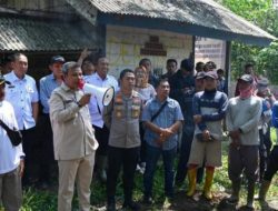 Pansus Perkebunan DPRD Sumsel Mediasi Masyarakat Tanjung Baru dengan PT Gembala, Lahan Eks HGU Bisa Digarap Warga