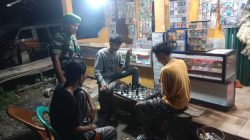 Babinsa Koramil 402-07/Indralaya Ajak Warga Desa Meranjat 2 Hidupkan Kembali Siskamling Demi Keamanan Lingkungan