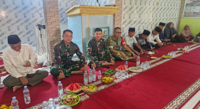 Mabes TNI Didampingi Kasdim 0402/OKI Sosialisasikan Pencegahan Karhutla di Pematang Buluran, Warga Usulkan Sumur Bor dan Bantuan Peralatan