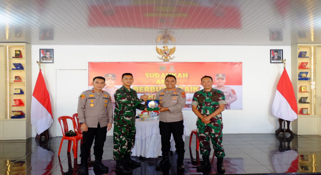 Kapolres OKI Sambut 14 Personel Seskoad, Edukasi Warga Cegah Karhutla