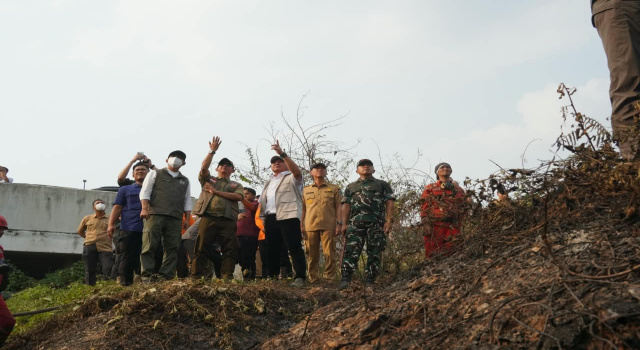 Menhut dan BNPB Tinjau Karhutla di OKI, Sinergi Penanganan Diperkuat