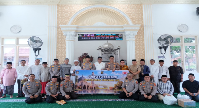 Jumat Keliling, Kapolres OKI Ajak Warga Cegah Karhutla, Narkoba, dan Judi Online